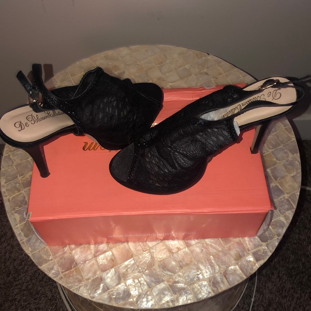 Sexy Black Lace Stilettos